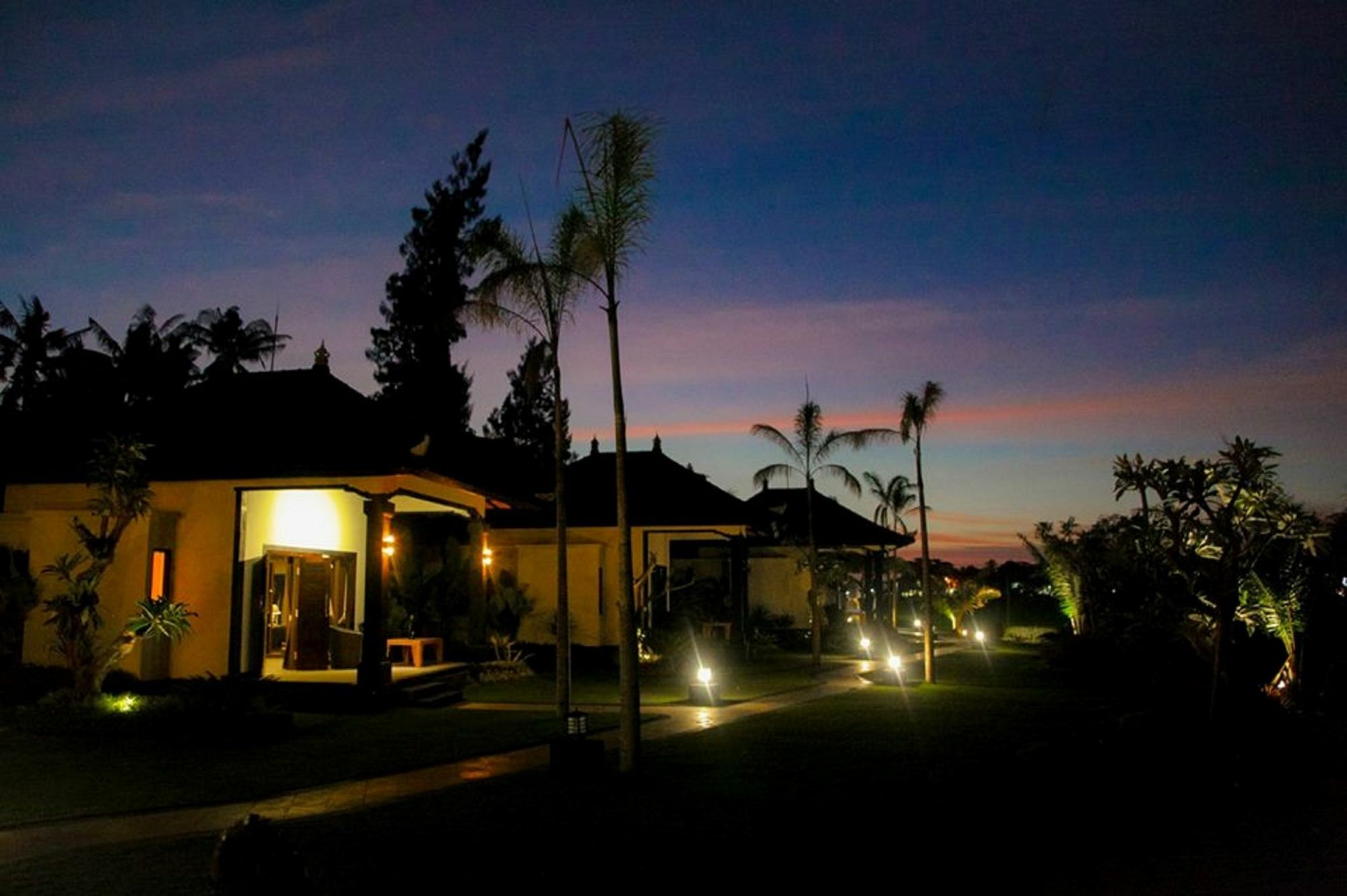 ปันดาวา วิลเลจ Hotel โลวินา ภายนอก รูปภาพ